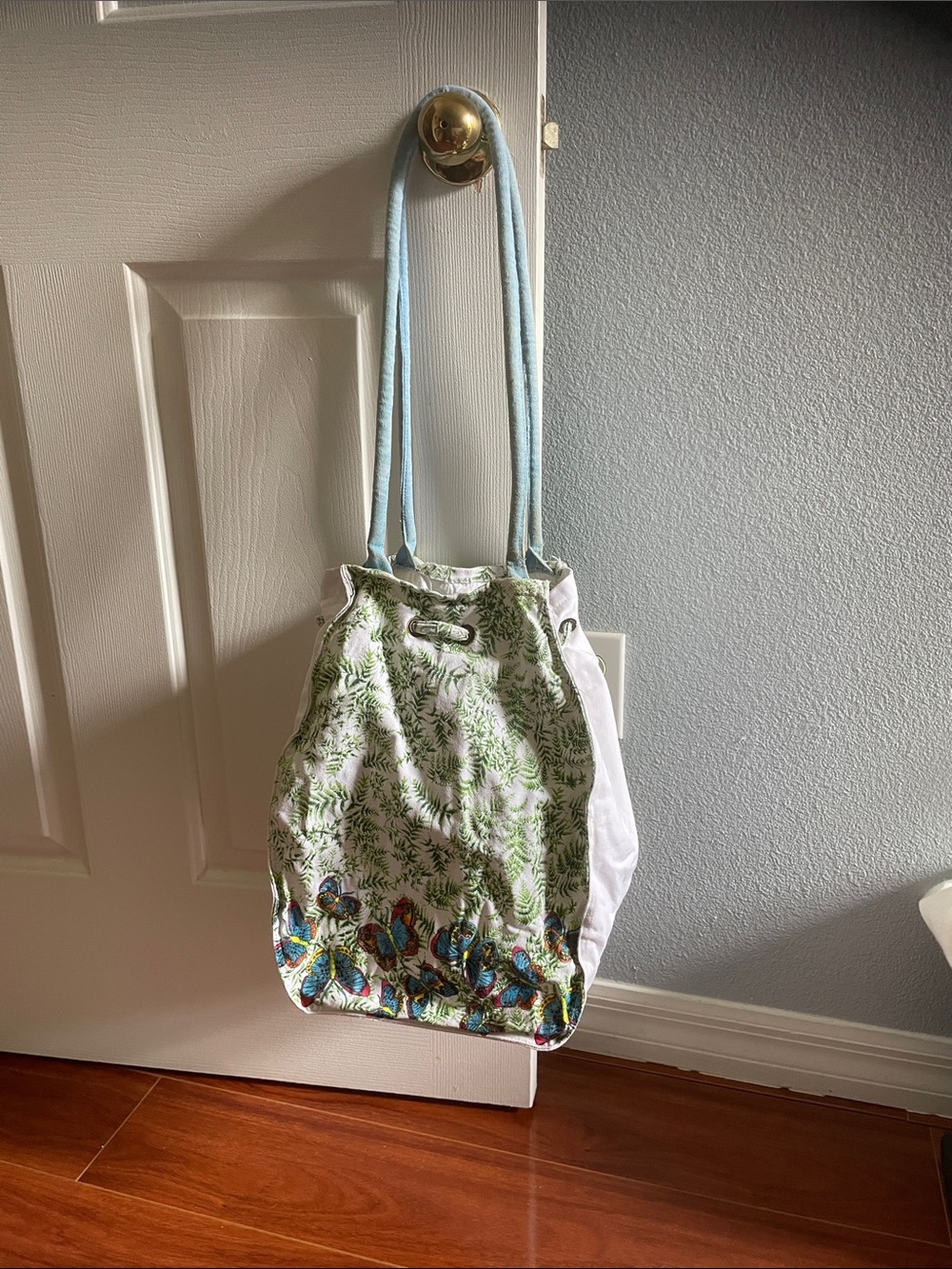 Women’s Botanical & Butterfly tote bag